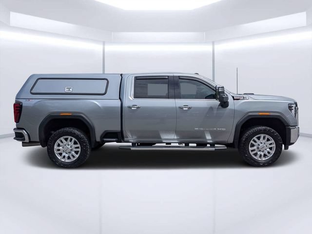 Used 2024 GMC Sierra 2500 SLT w/ SLT Premium Package AWD/4WD image 2