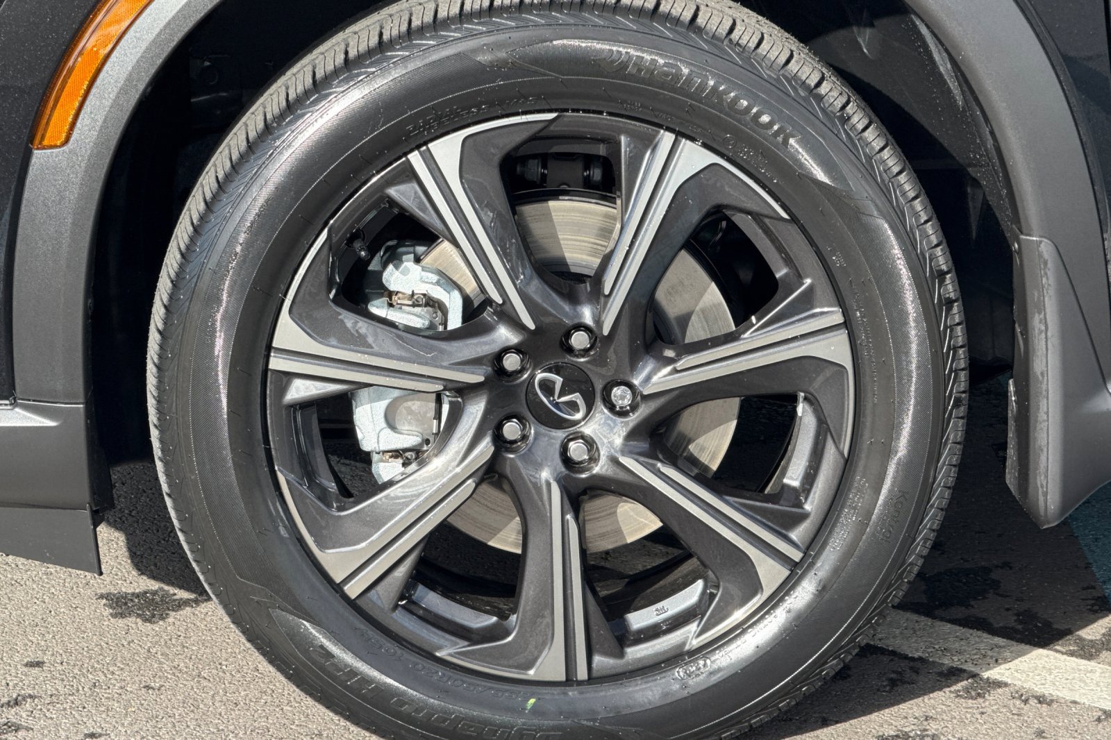 New 2026 INFINITI QX60 Autograph w/ Dark Cargo Package image 30