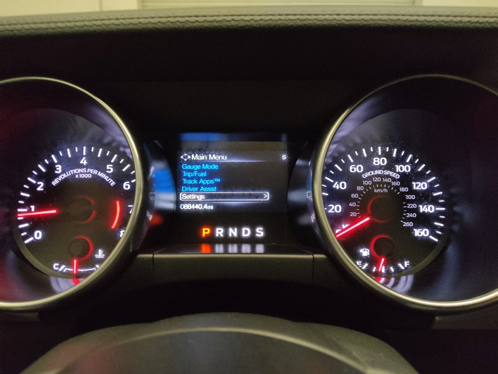 Used 2020 Ford Mustang Premium RWD image 23
