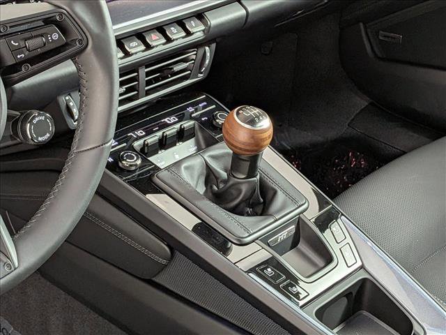 Used 2026 Porsche 911 Carrera image 20