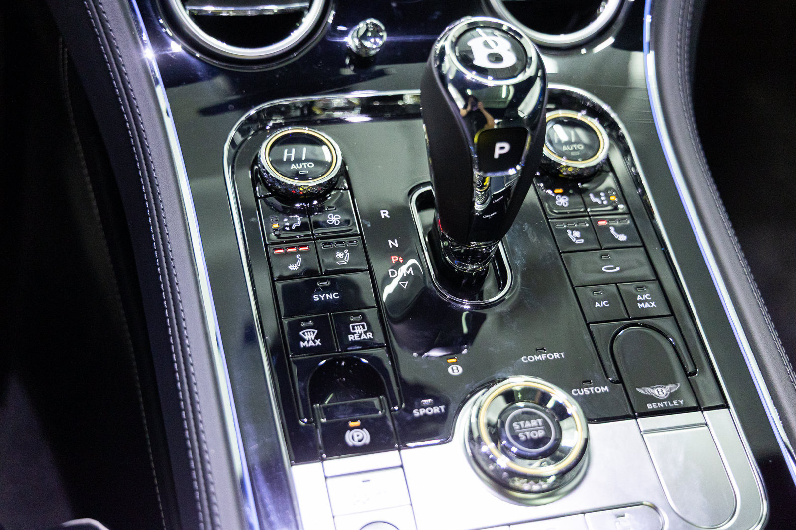 Certified 2026 Bentley Continental GT AWD/4WD image 26