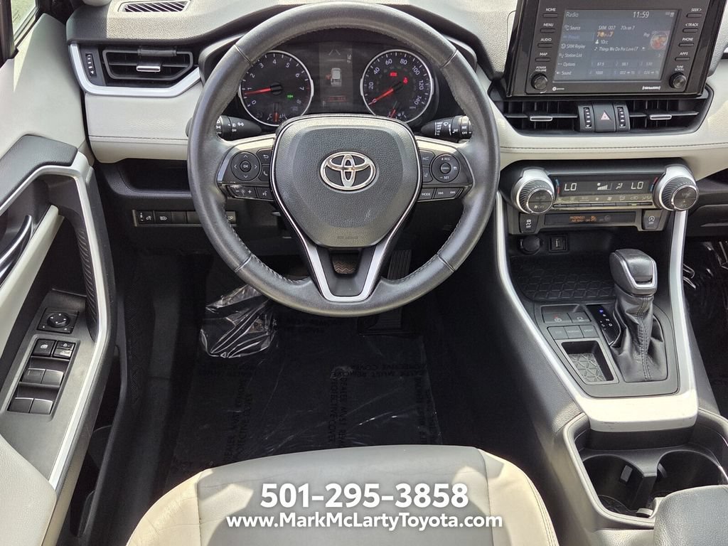 Used 2021 Toyota RAV4 XLE Premium FWD image 11