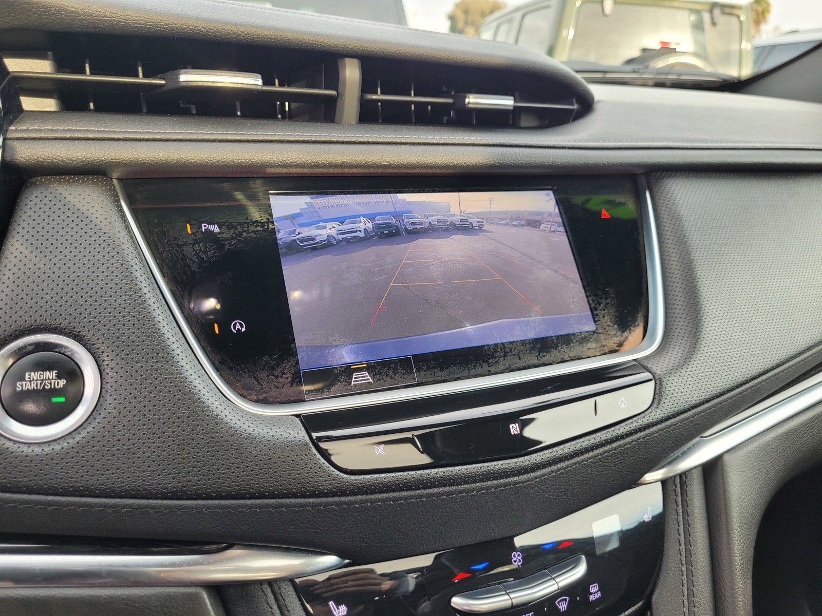 Used 2021 Cadillac XT5 Premium Luxury image 17