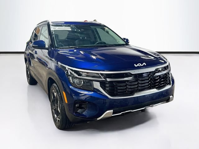 Used 2024 Kia Seltos EX AWD/4WD image 1