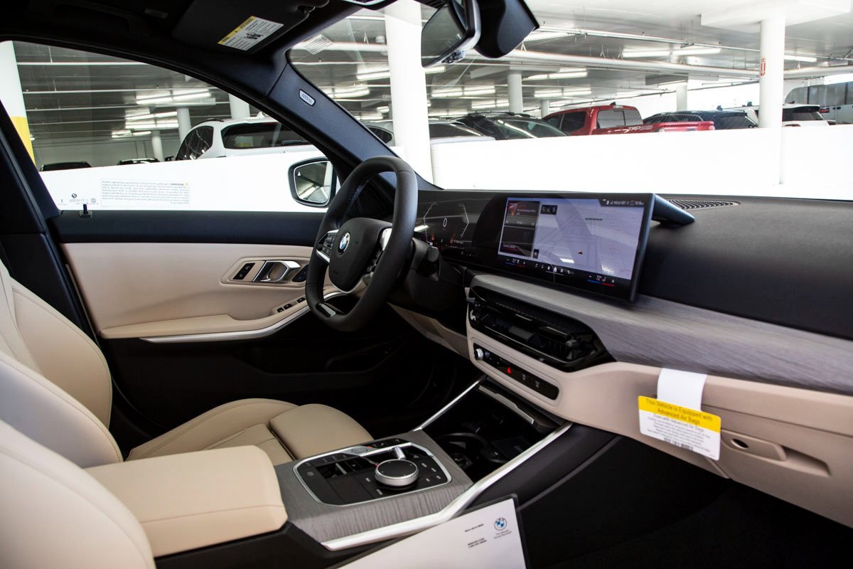 New 2026 BMW 330i Sedan image 27