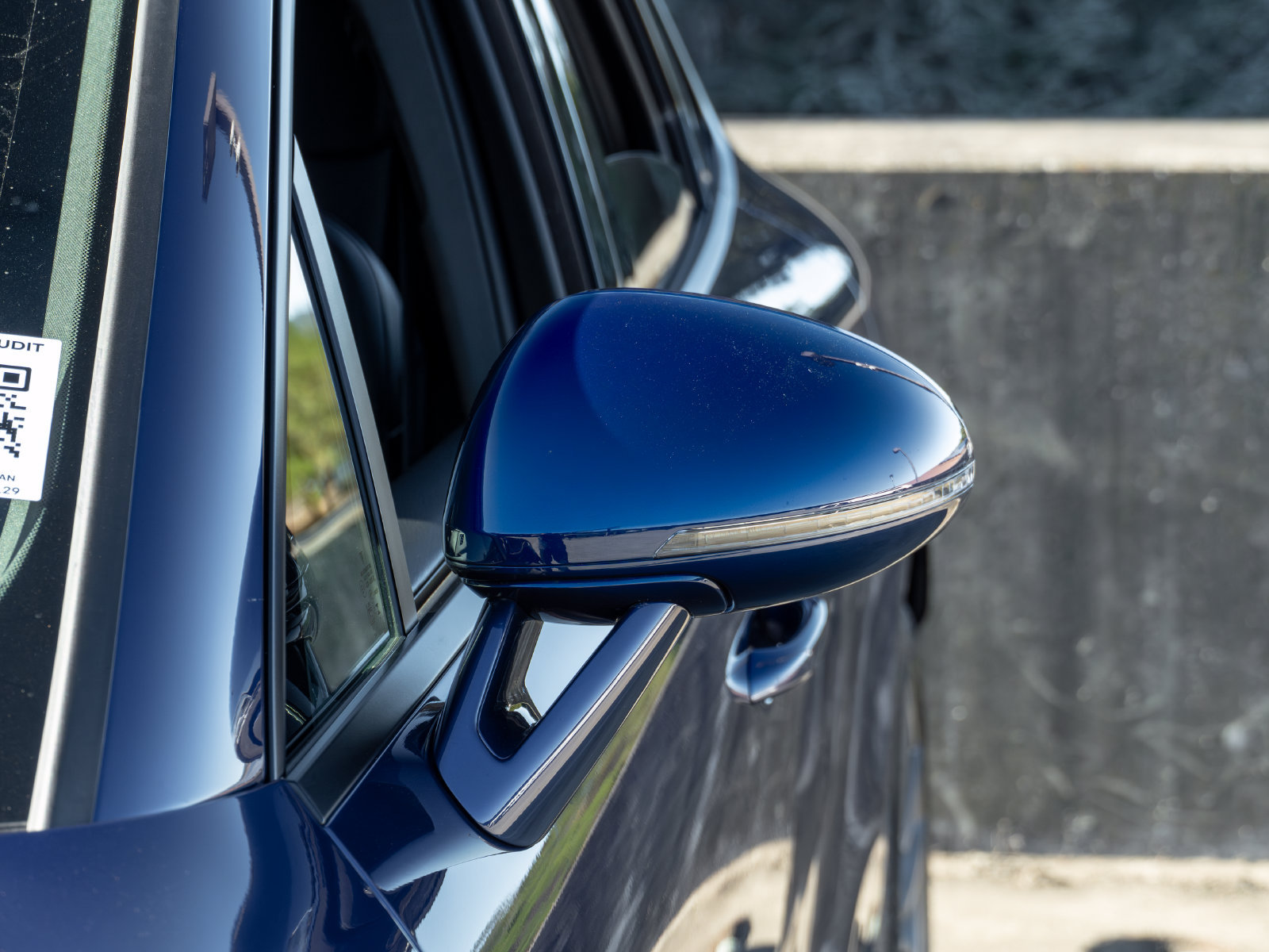 Certified 2026 Porsche Macan AWD/4WD image 17