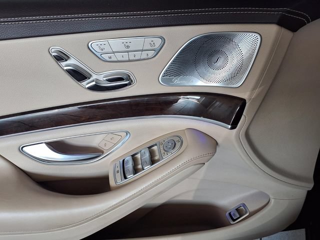 Used 2020 Mercedes-Benz S 560 Sedan image 17