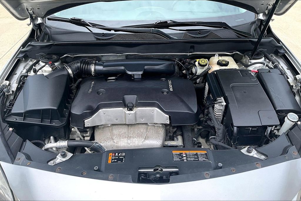 Used 2015 Chevrolet Malibu LT FWD image 10