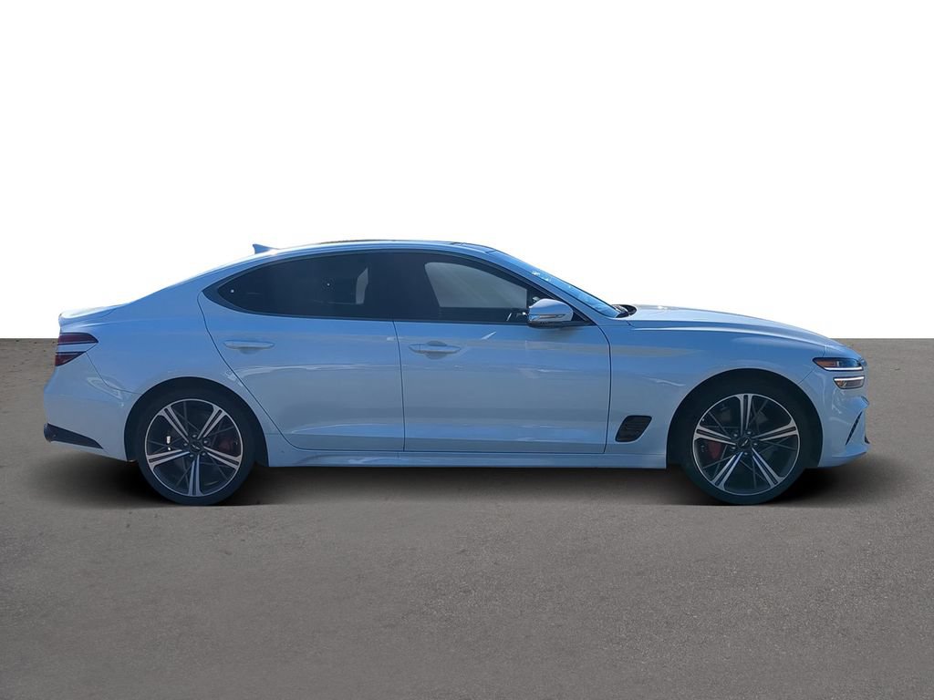 Used 2025 Genesis G70 3.3T Advanced RWD image 2