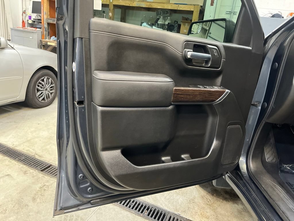 Used 2020 GMC Sierra 1500 Elevation w/ Elevation Value Package RWD image 18