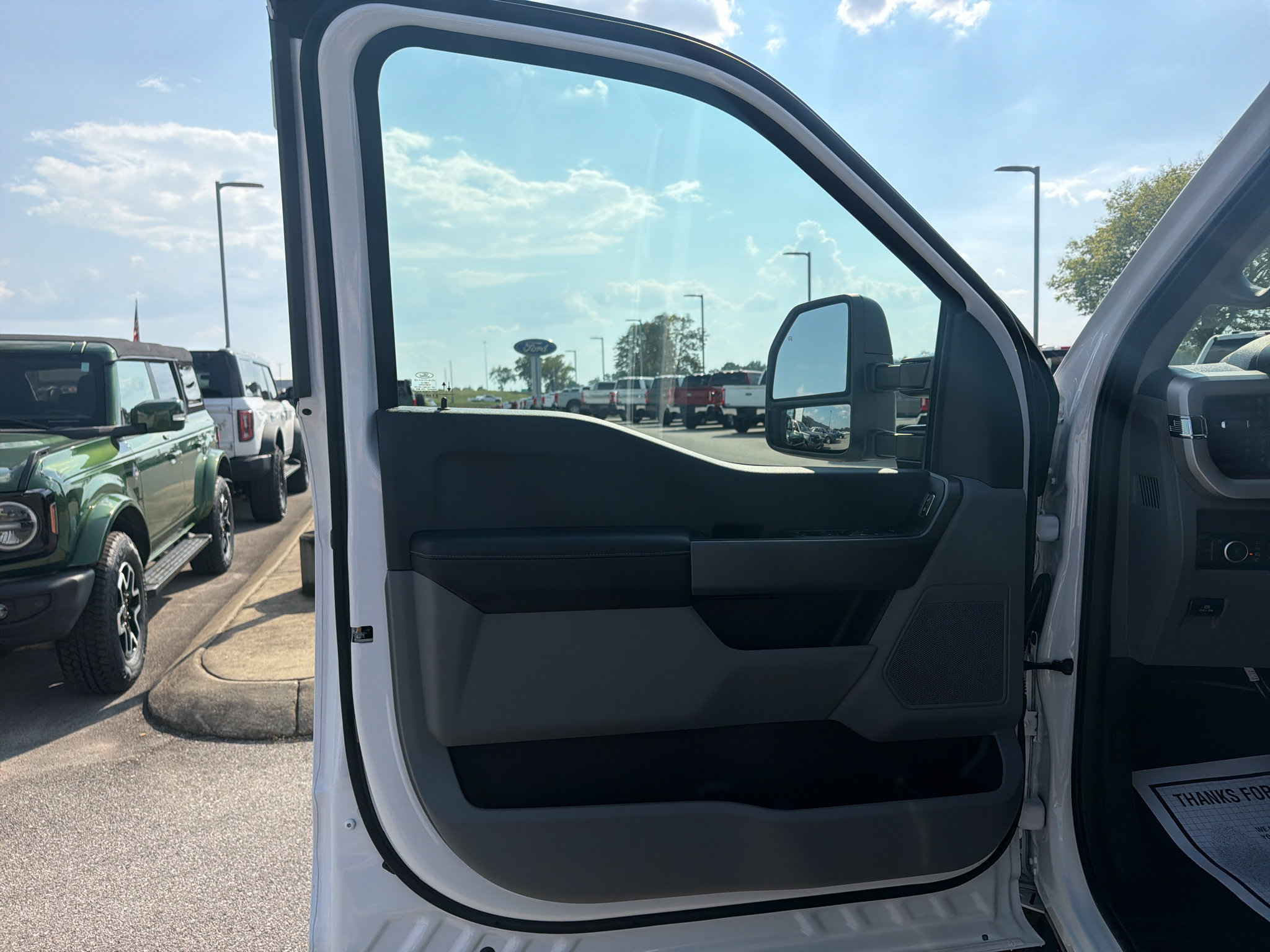 New 2027 Ford F250 XLT AWD/4WD image 9