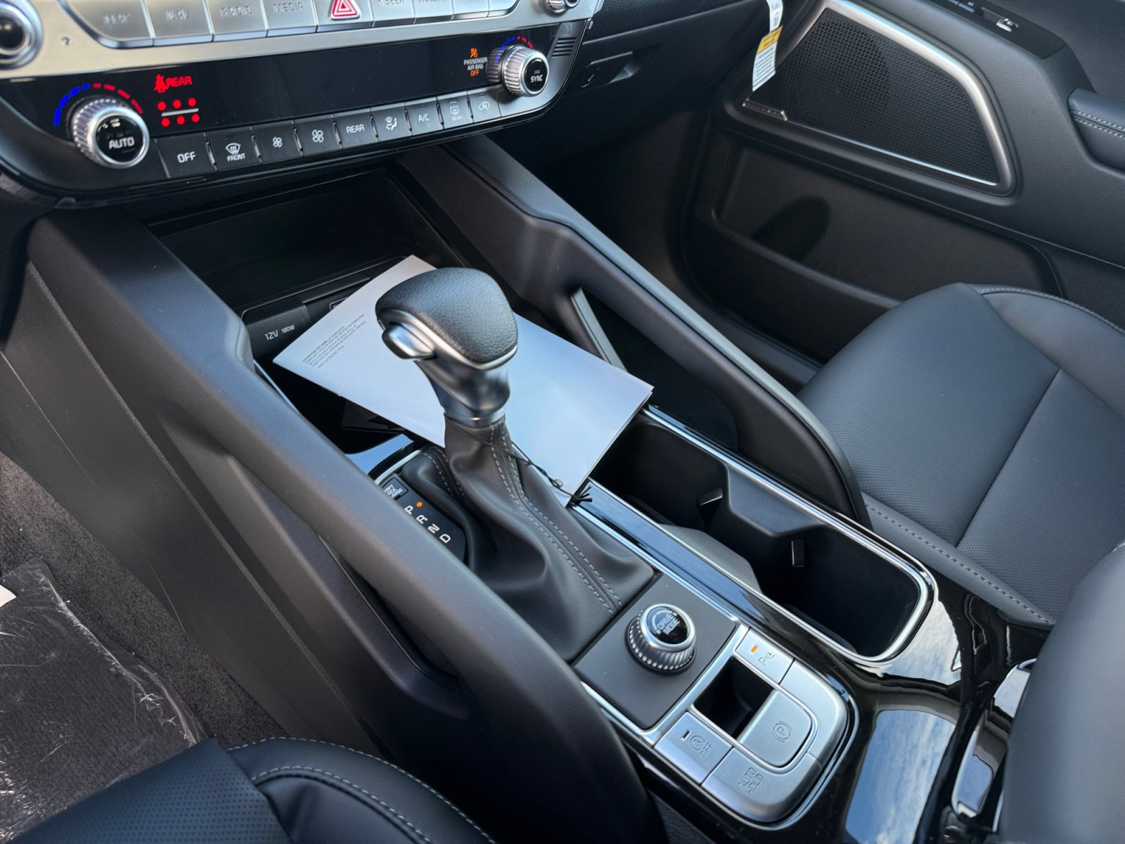 New 2025 Kia Telluride LX image 13