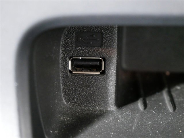 Used 2016 Ford Focus SE w/ SE Power Seat Package image 23