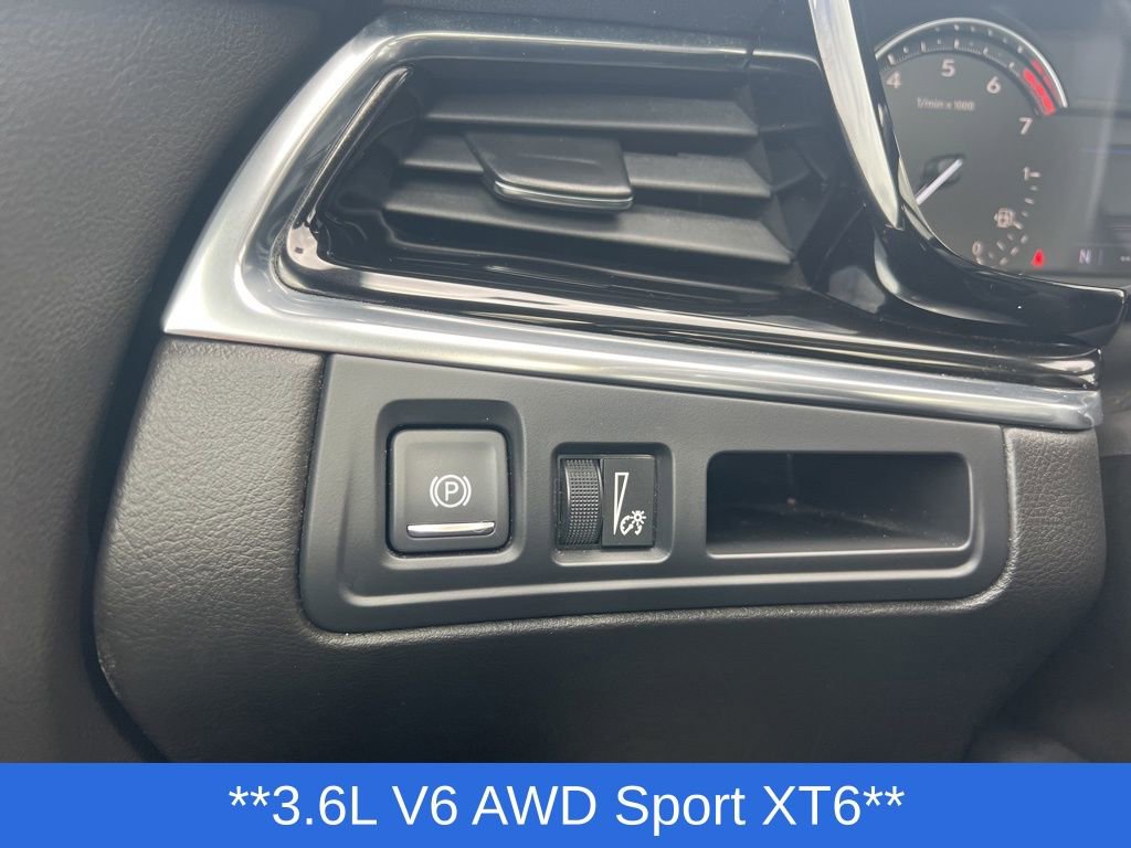 Used 2020 Cadillac XT6 Sport image 14