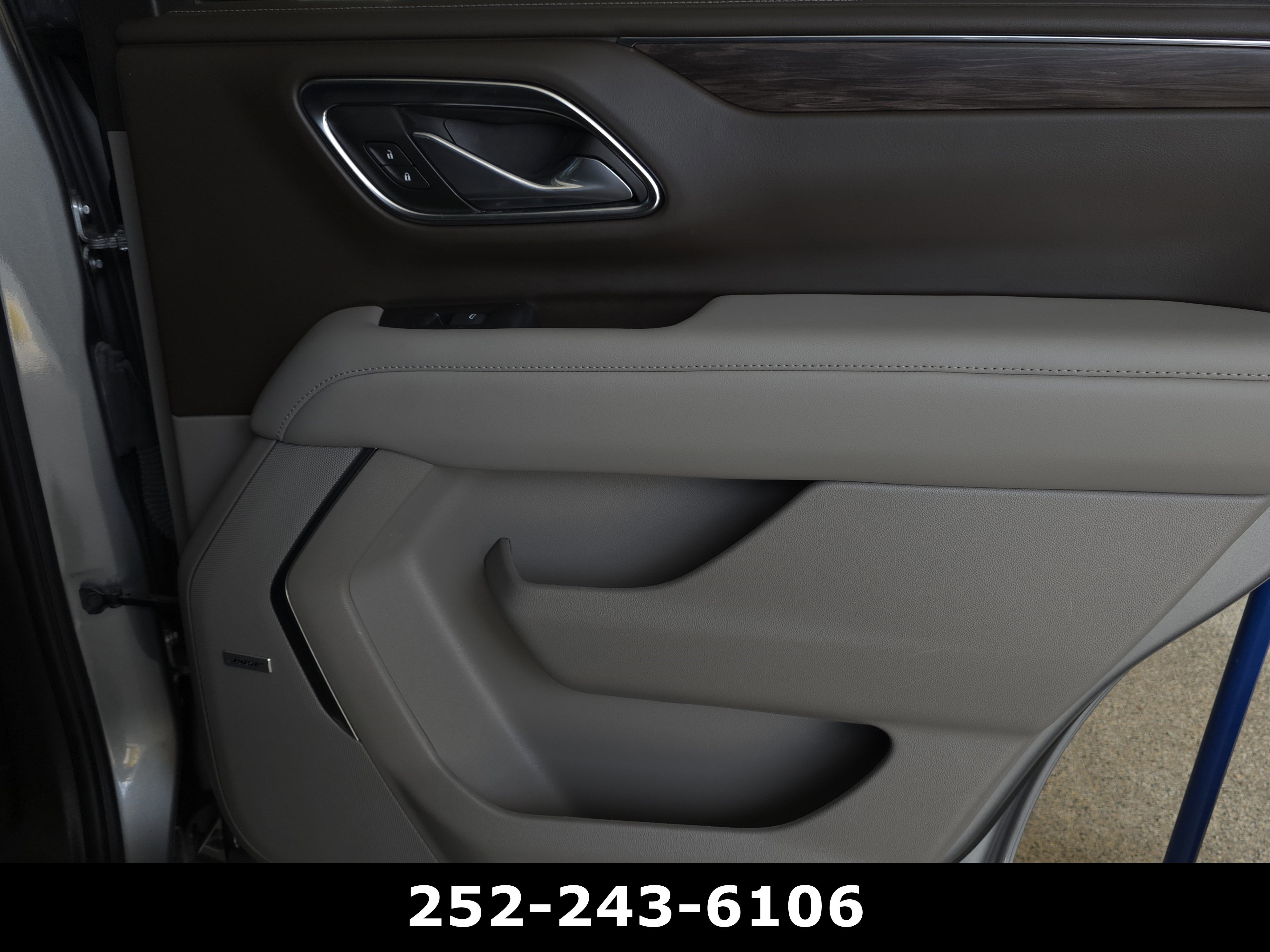 Used 2023 Chevrolet Tahoe Z71 AWD/4WD image 44