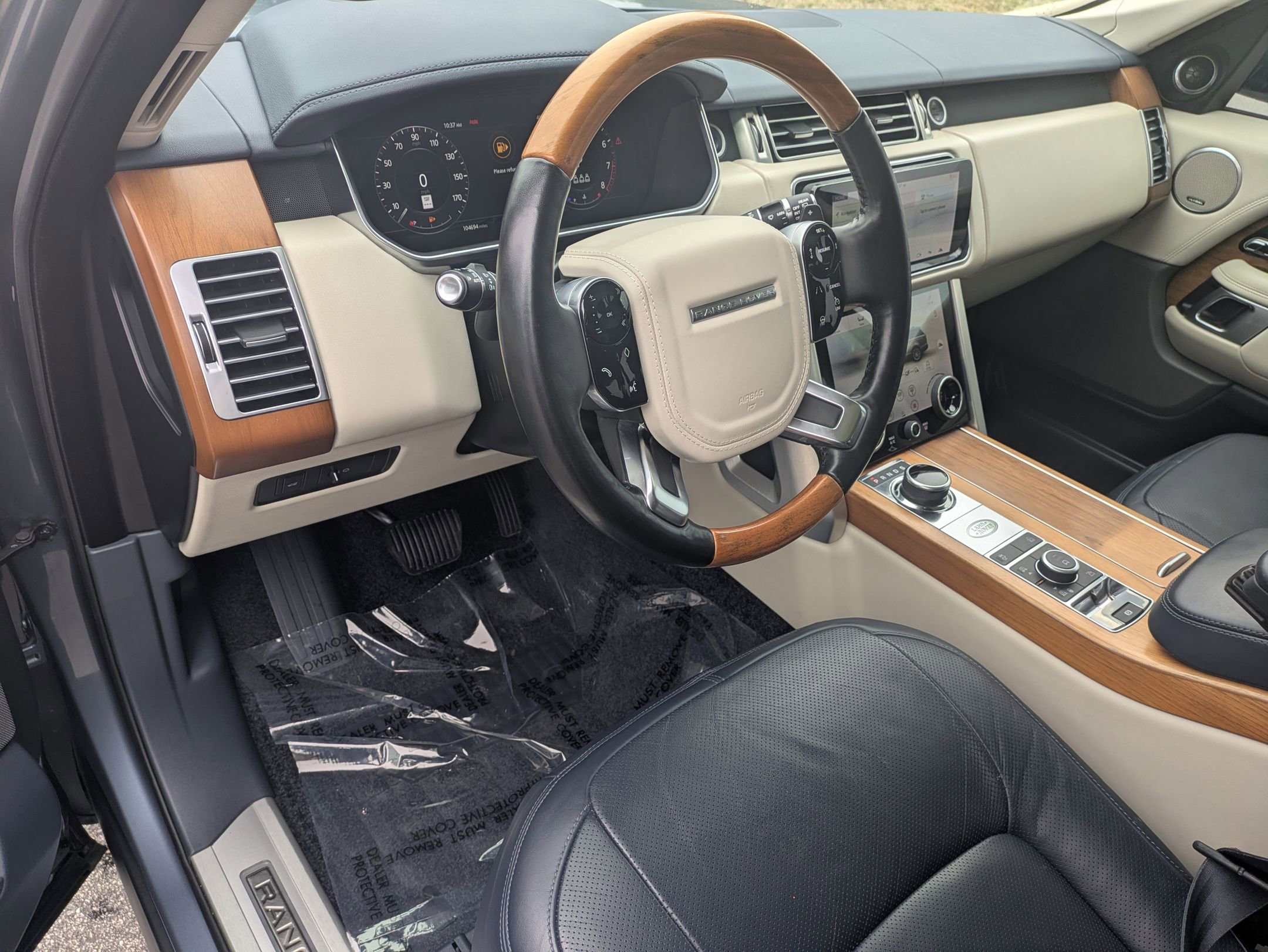 Used 2019 Land Rover Range Rover Long Wheelbase Supercharged image 9