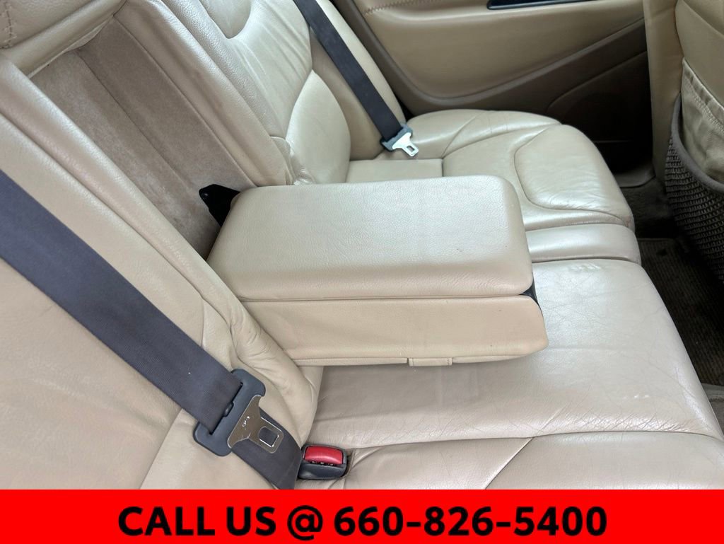 Used 2001 Volvo V70 Cross Country AWD/4WD image 8