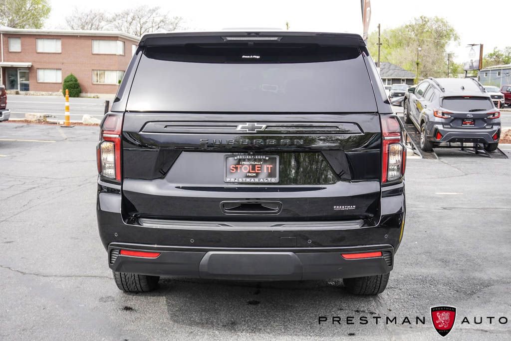Used 2024 Chevrolet Suburban Z71 image 21