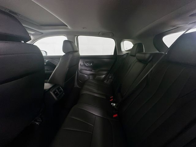 Used 2025 Acura ADX FWD image 24