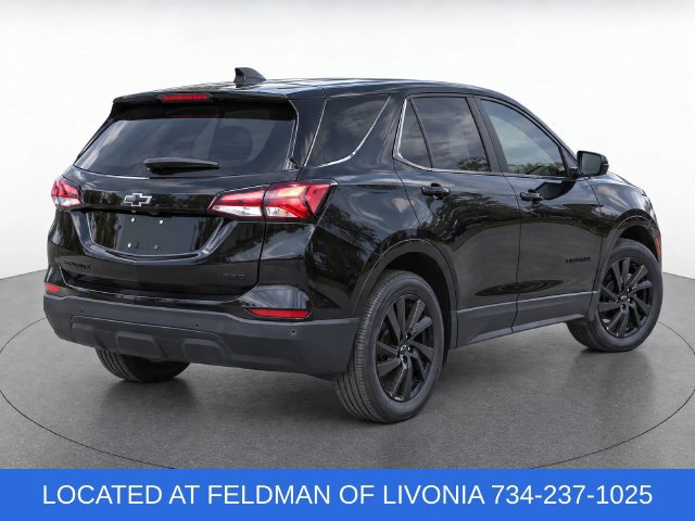 Certified 2024 Chevrolet Equinox LS w/ LS Convenience Package AWD/4WD image 4