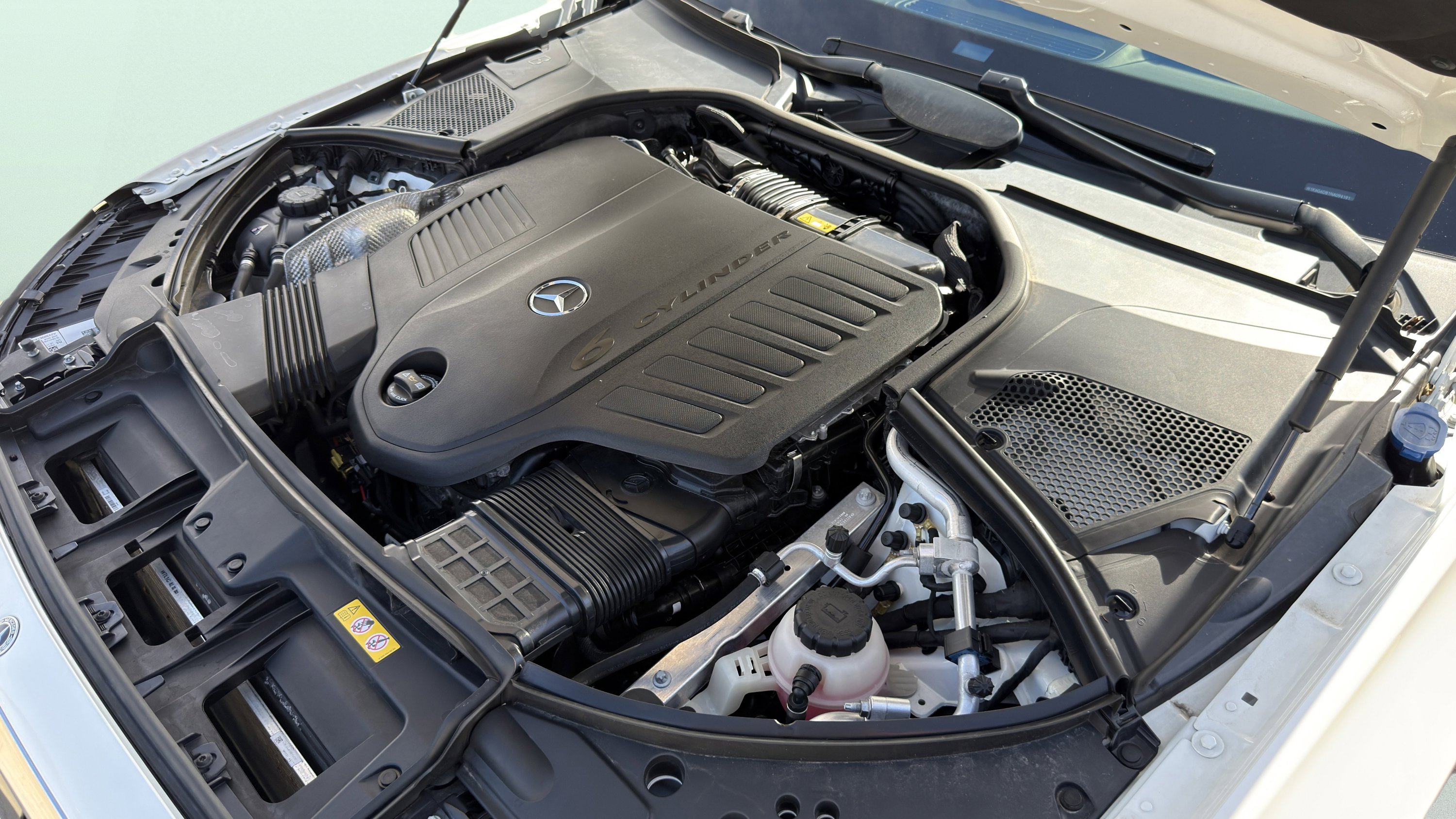 Used 2022 Mercedes-Benz S 500 S 500 w/ AMG Line Package image 12