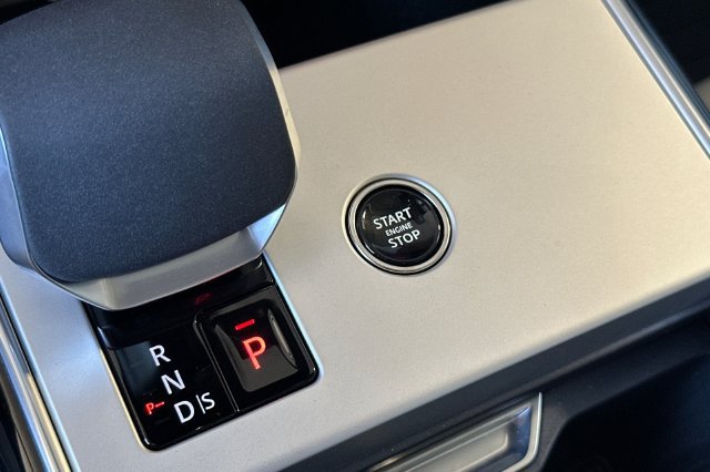New 2026 Land Rover Range Rover SE AWD/4WD image 22
