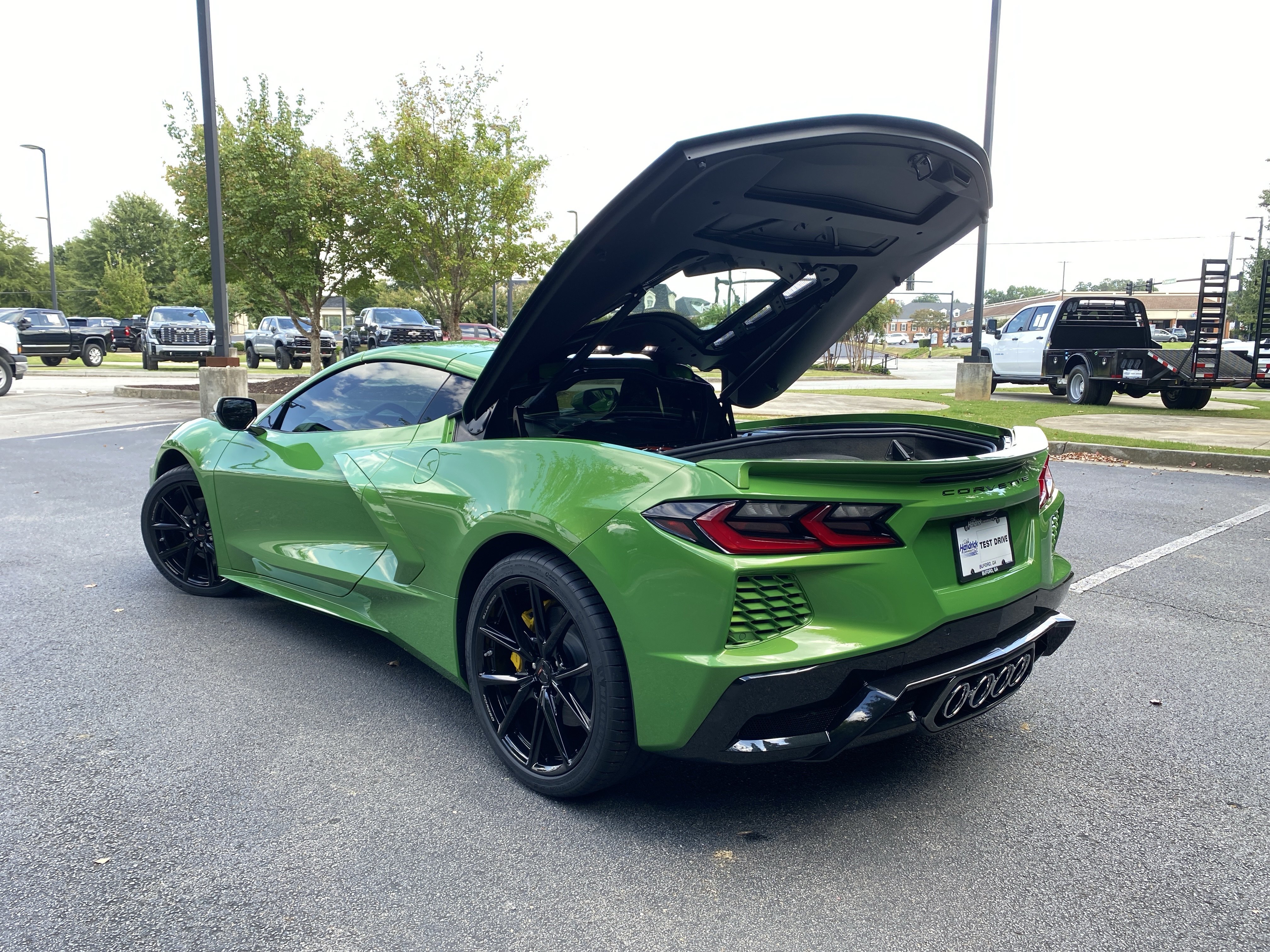 New 2027 Chevrolet Corvette Stingray Coupe w/ 1LT RWD image 11