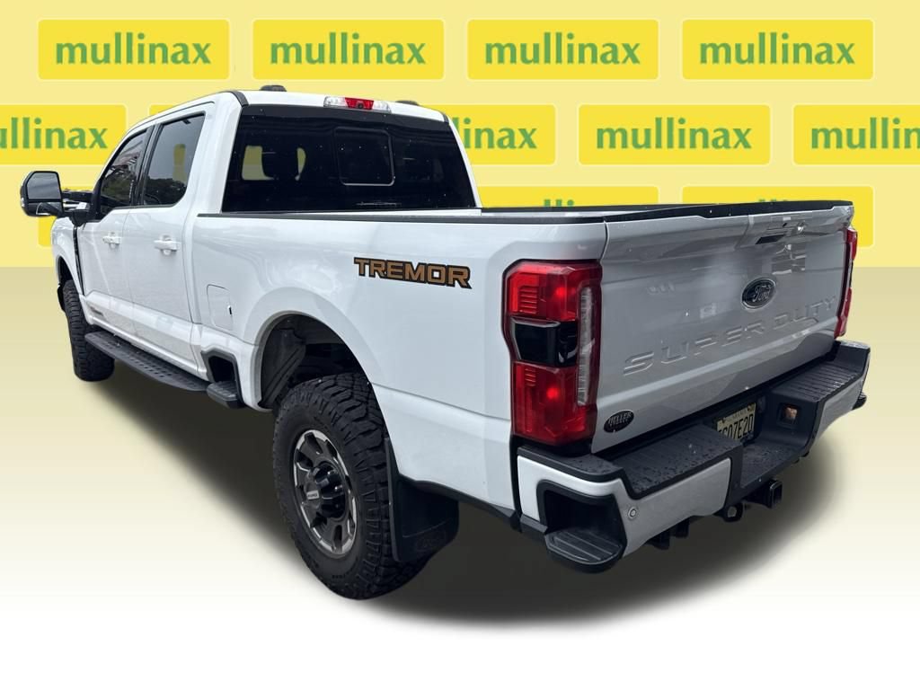 Used 2023 Ford F350 Lariat w/ Tremor Off-Road Package AWD/4WD image 6