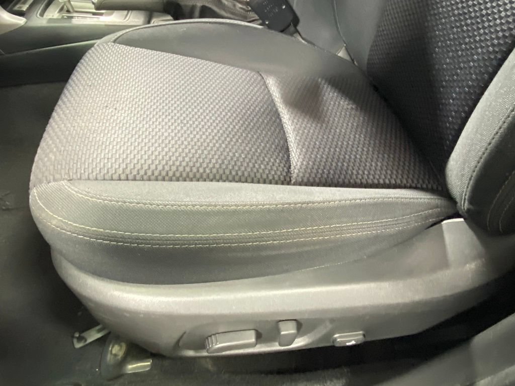 Used 2018 Subaru Forester 2.5i Premium w/ All-Weather Package AWD/4WD image 15
