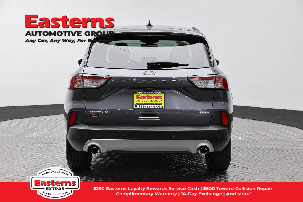 Used 2021 Ford Escape Titanium AWD/4WD image 7
