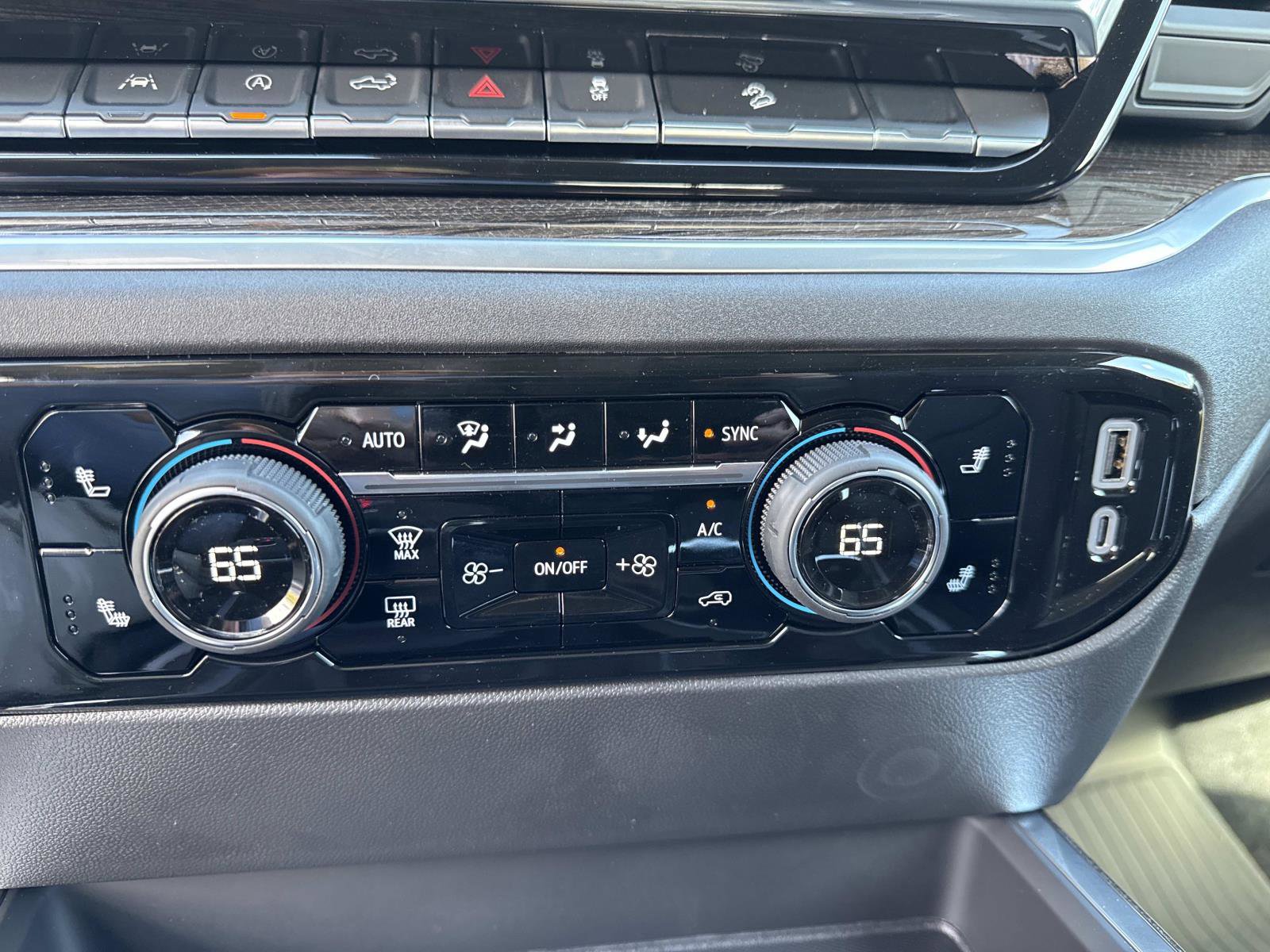 New 2026 Chevrolet Silverado 1500 LT Trail Boss w/ Convenience Package II image 28