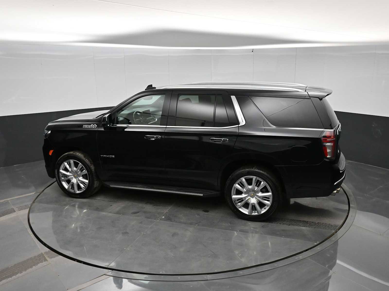 Used 2021 Chevrolet Tahoe High Country image 28
