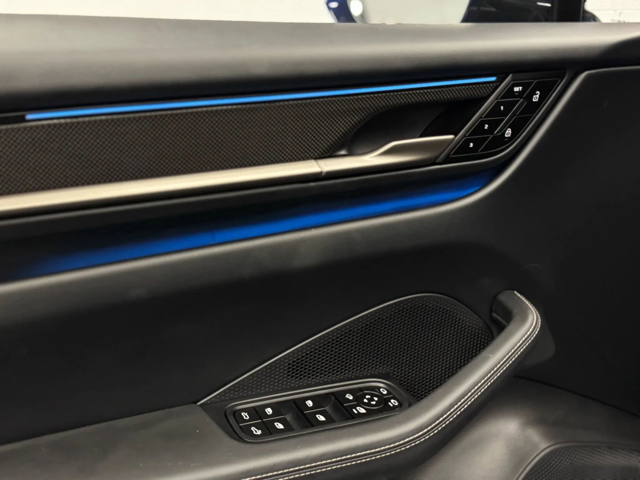 Used 2024 Porsche Macan Turbo Electric image 17