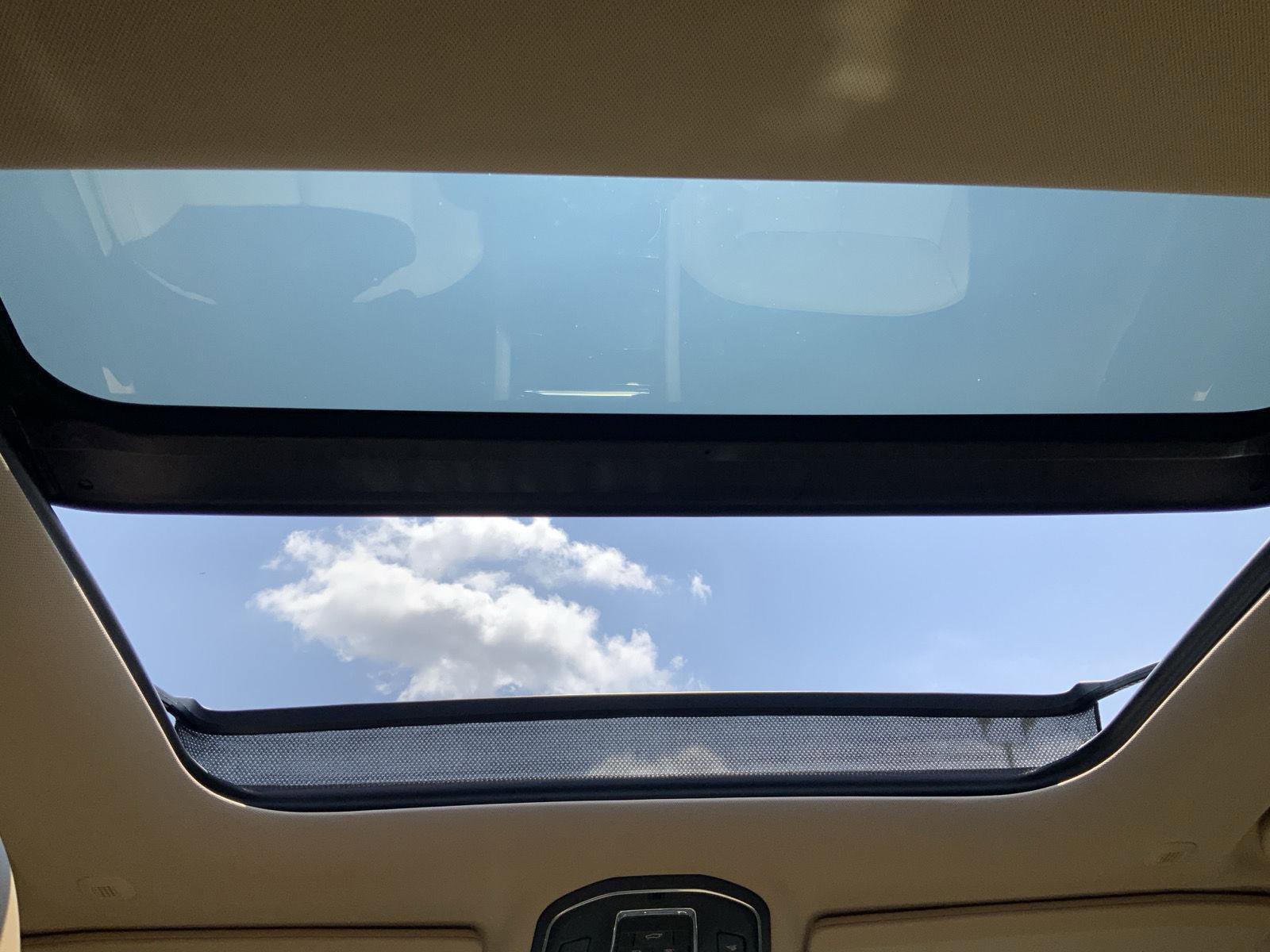 Used 2022 Jeep Grand Cherokee L Limited image 10