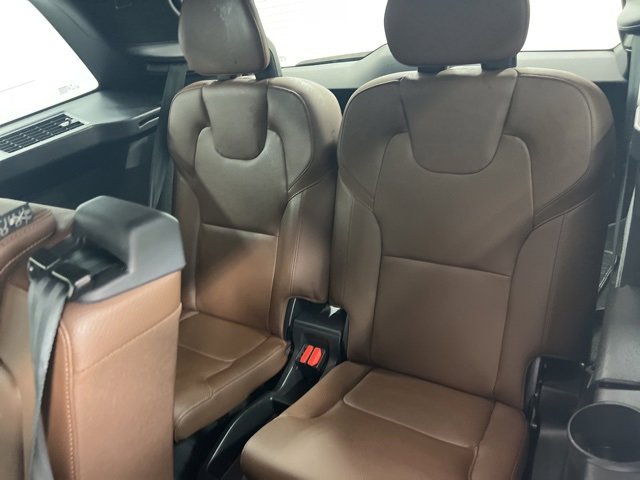 Used 2024 Volvo XC90 B6 Plus image 13