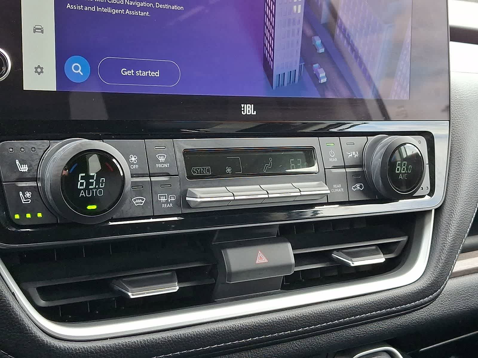 Certified 2024 Toyota Grand Highlander AWD image 19