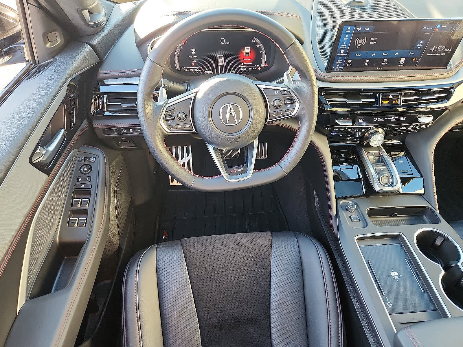 Used 2025 Acura MDX A-Spec image 13