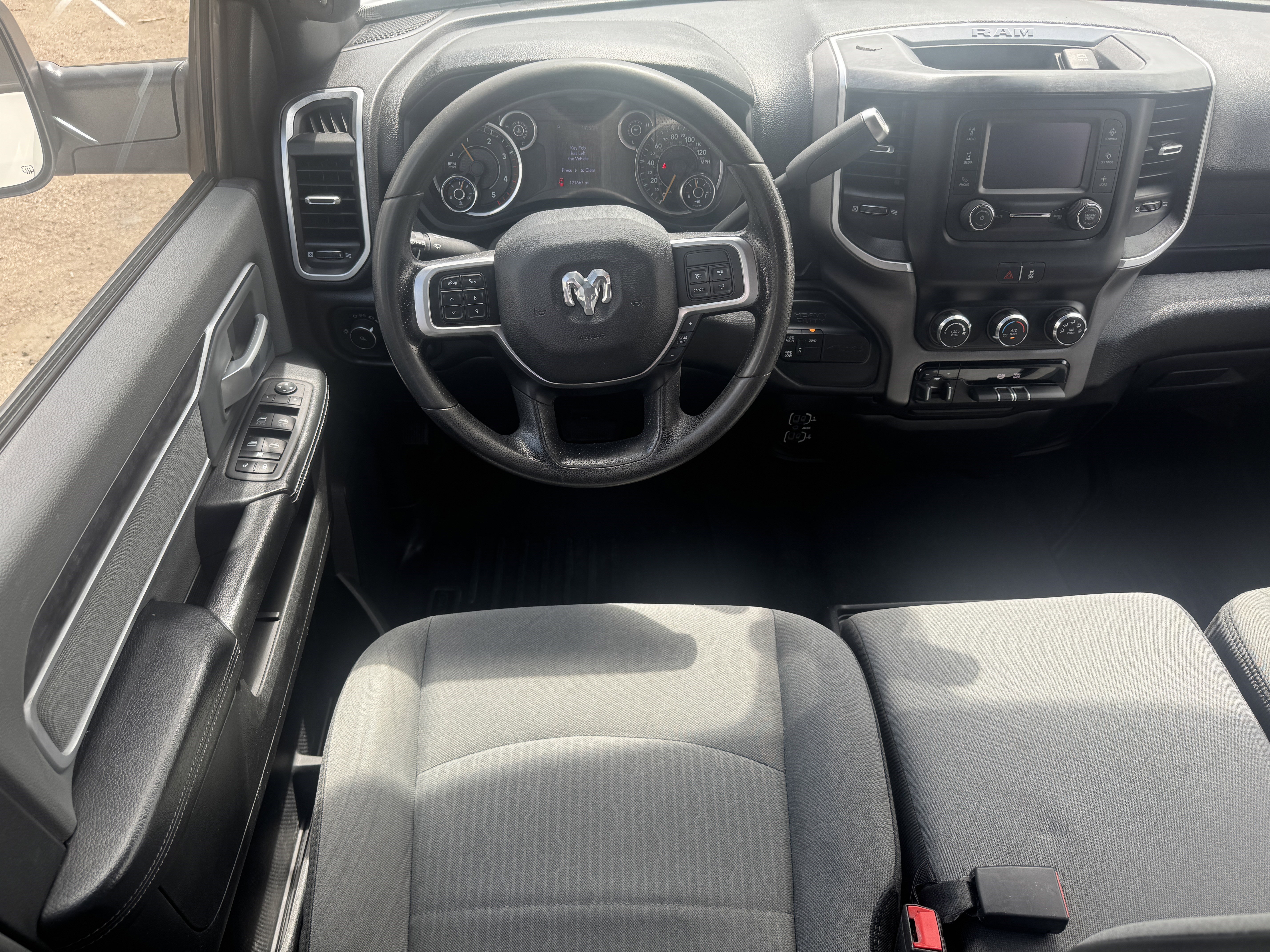 Used 2021 RAM 2500 Big Horn AWD/4WD image 16