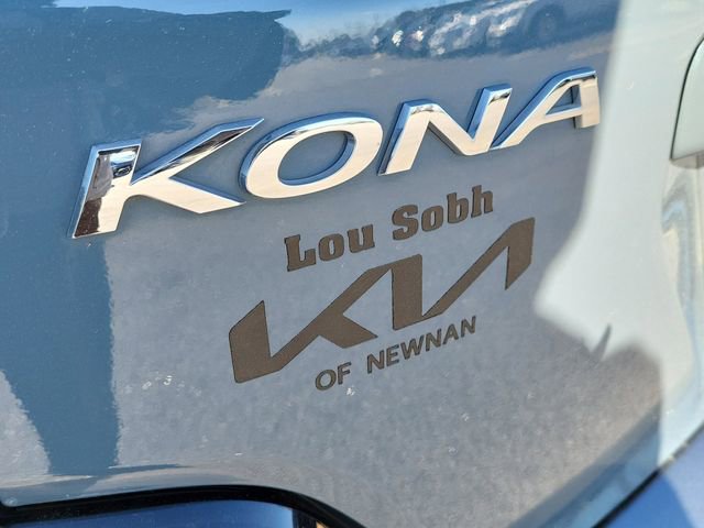 Used 2022 Hyundai Kona Limited FWD image 8