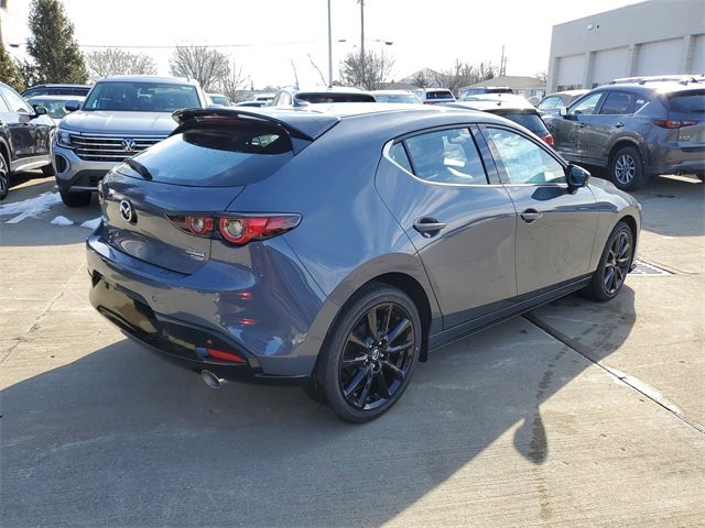 New 2026 MAZDA MAZDA3 Hatchback w/Premium Plus Pkg image 4