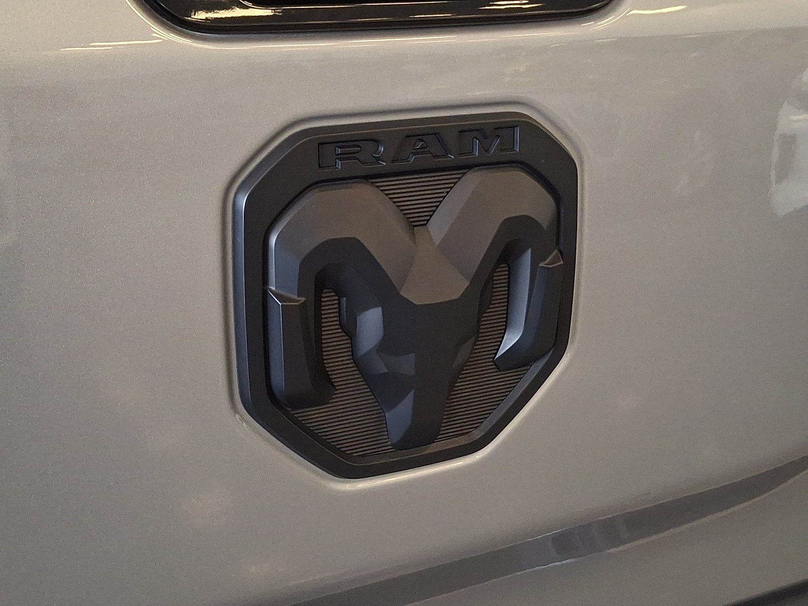 Certified 2024 RAM 1500 Limited w/ Night Edition AWD/4WD image 31