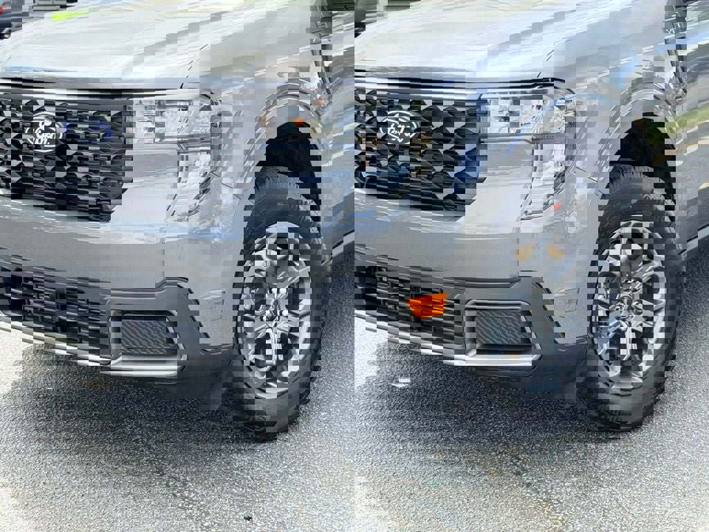 New 2026 Ford Maverick XLT image 3