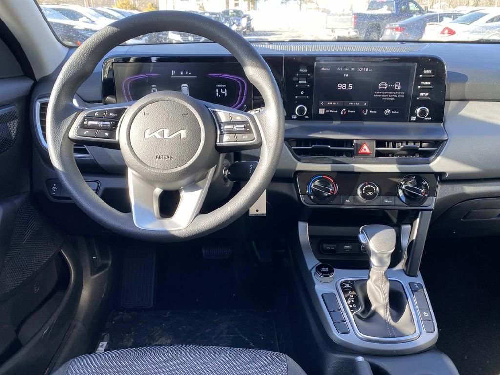 New 2026 Kia Seltos LX image 6