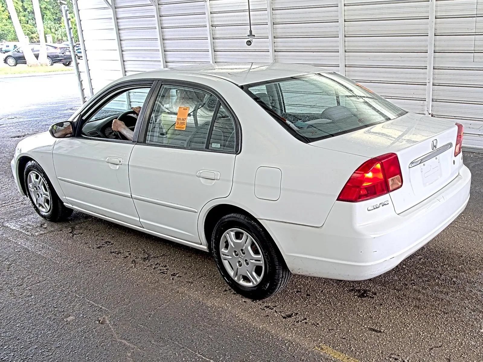 Used 2002 Honda Civic LX image 2