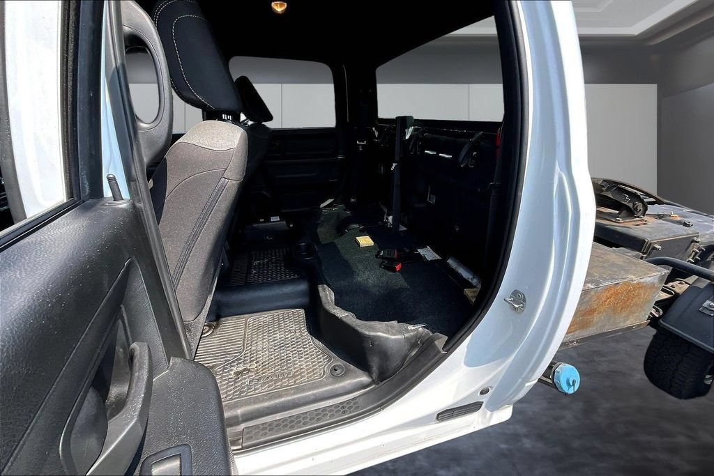 Used 2023 RAM 3500 Tradesman w/ Cold Weather Group RWD image 20