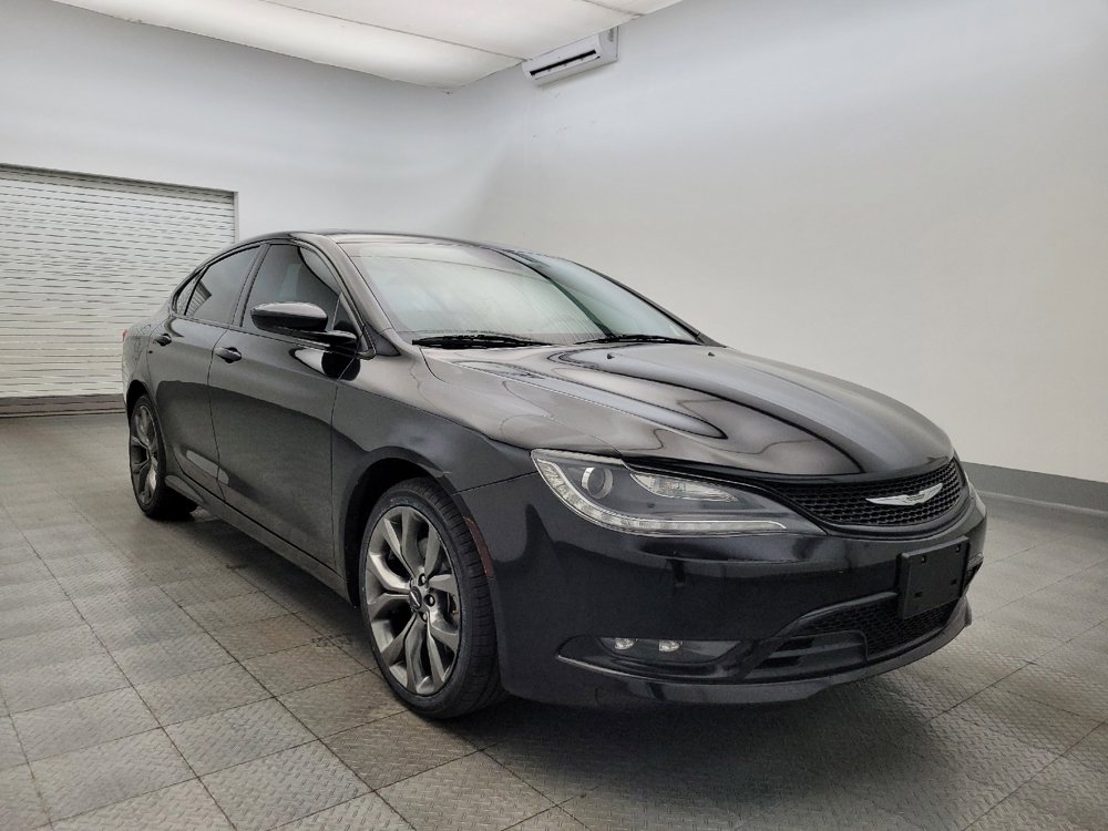 Used 2015 Chrysler 200 S w/ Navigation & Sound Group I image 13