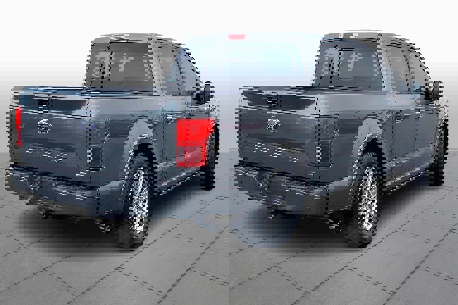 Used 2019 Ford F150 Lariat w/ Equipment Group 502A Luxury image 11