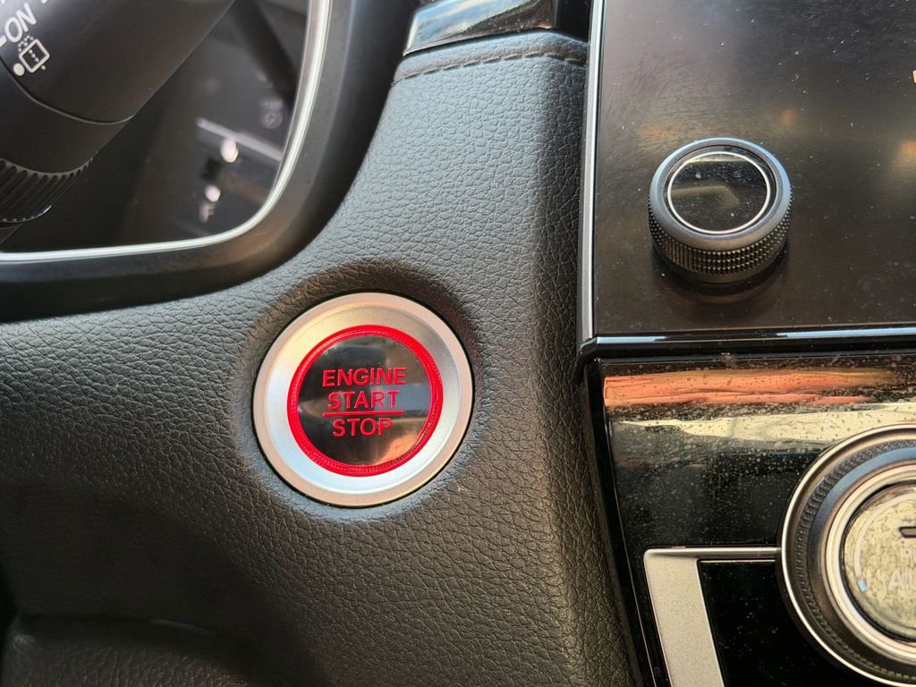 Used 2018 Honda CR-V Touring image 25