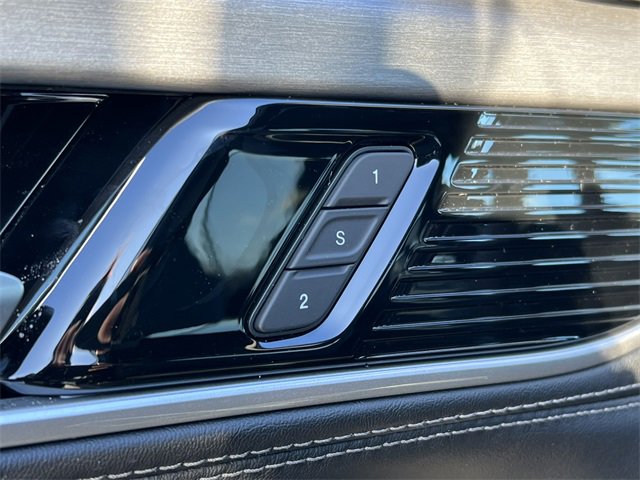 New 2026 Jeep Grand Wagoneer Limited w/ Premium Group II image 17