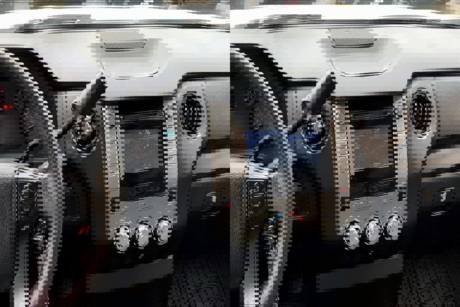 Used 2014 Toyota Tundra SR image 6